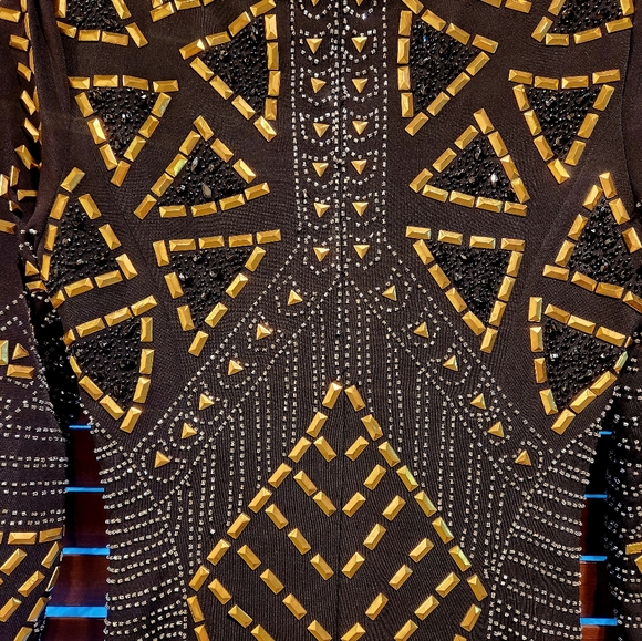 Jovani short long sleeve black and gold dress, size 10. - Picture 7 of 8